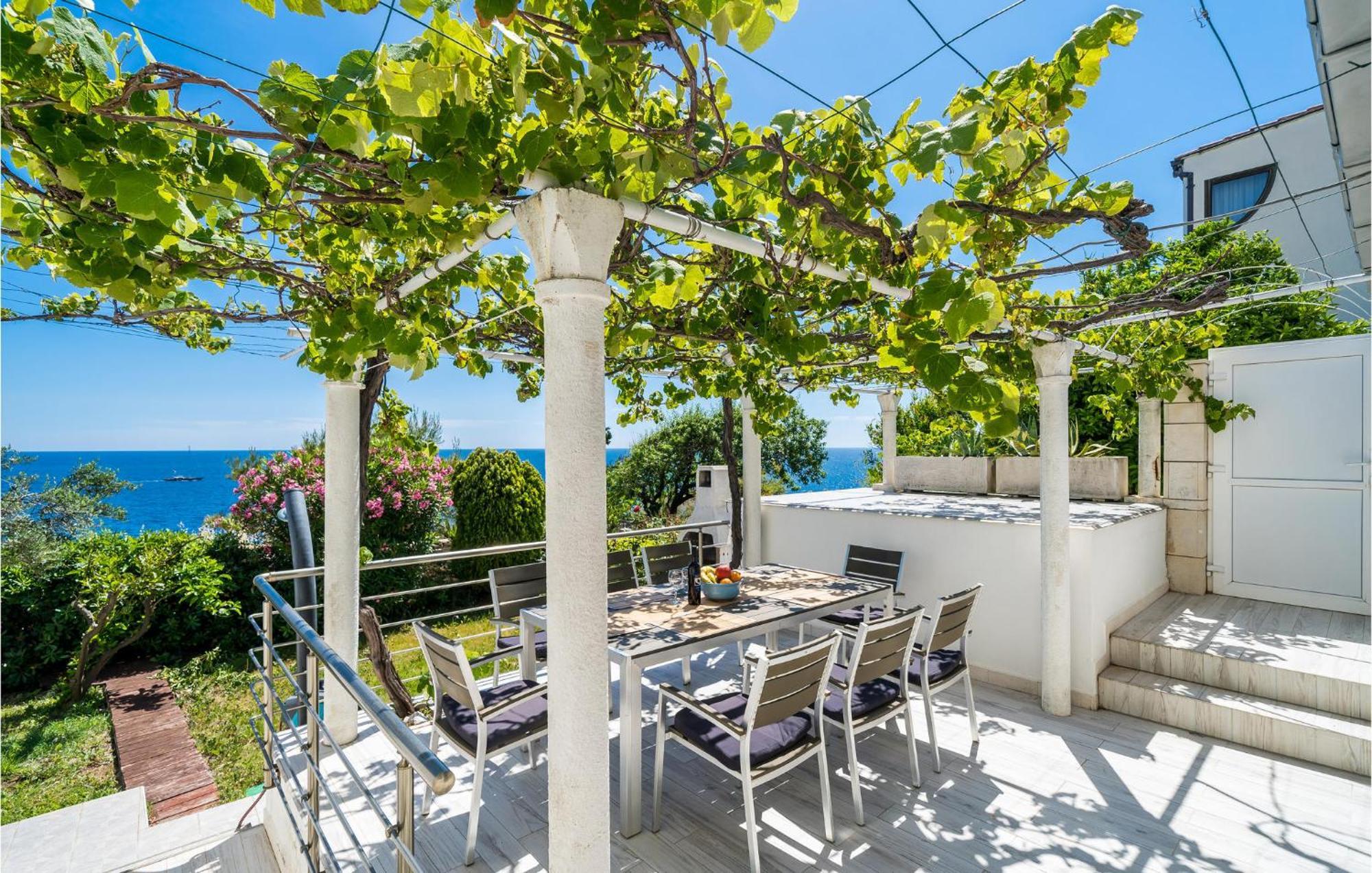 Cozy Apartment In Dubrovnik With House Sea View Экстерьер фото