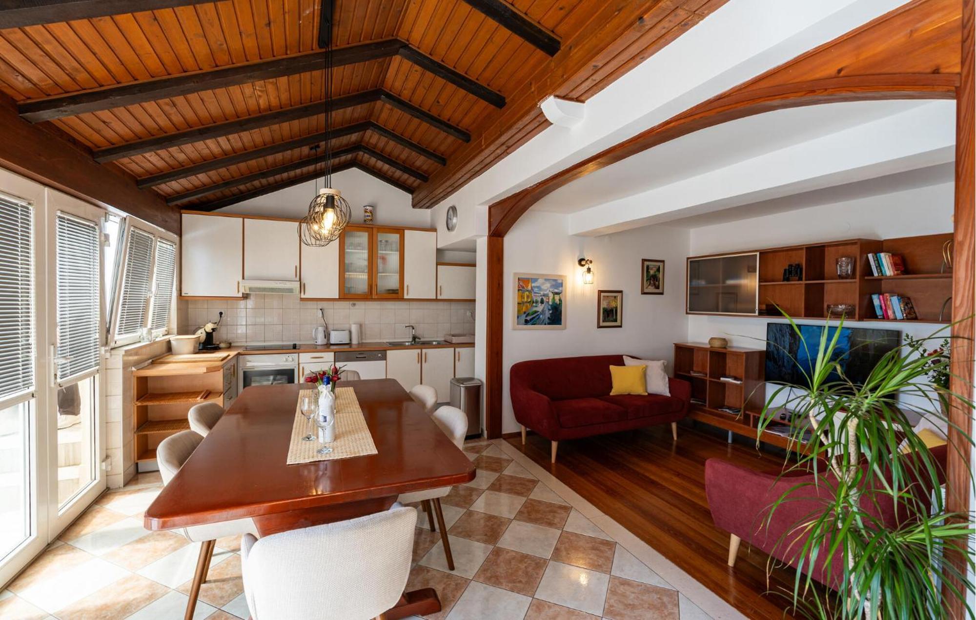 Cozy Apartment In Dubrovnik With House Sea View Экстерьер фото