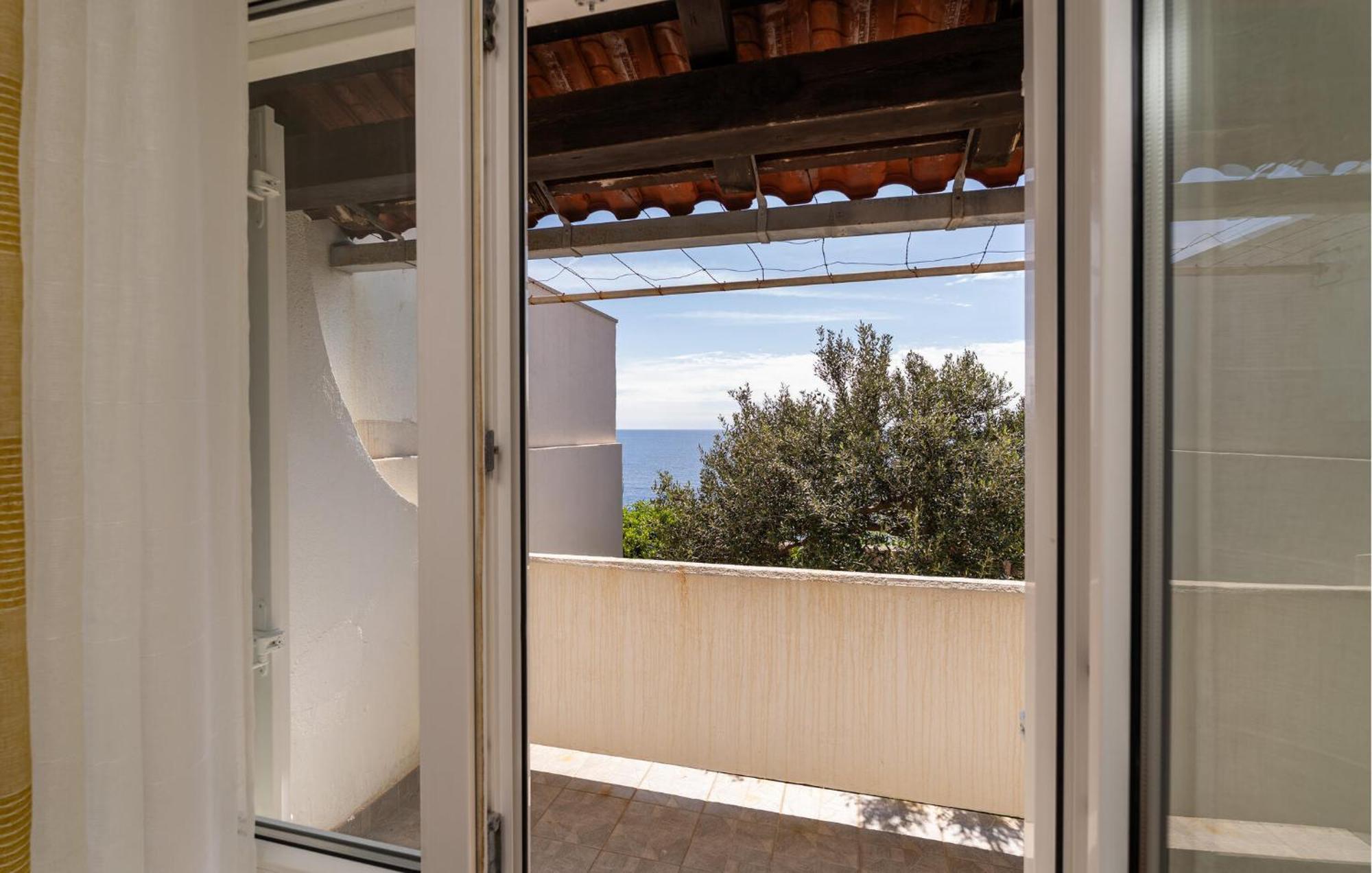 Cozy Apartment In Dubrovnik With House Sea View Экстерьер фото